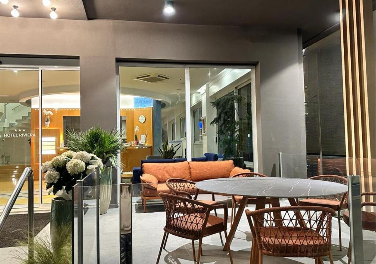 Hotel Riviera B&B ミザーノ・アドリアーティコ エクステリア 写真